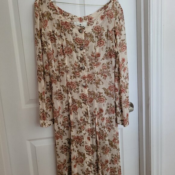 Maxi floral whimsigoth dress - Picture 6 of 10